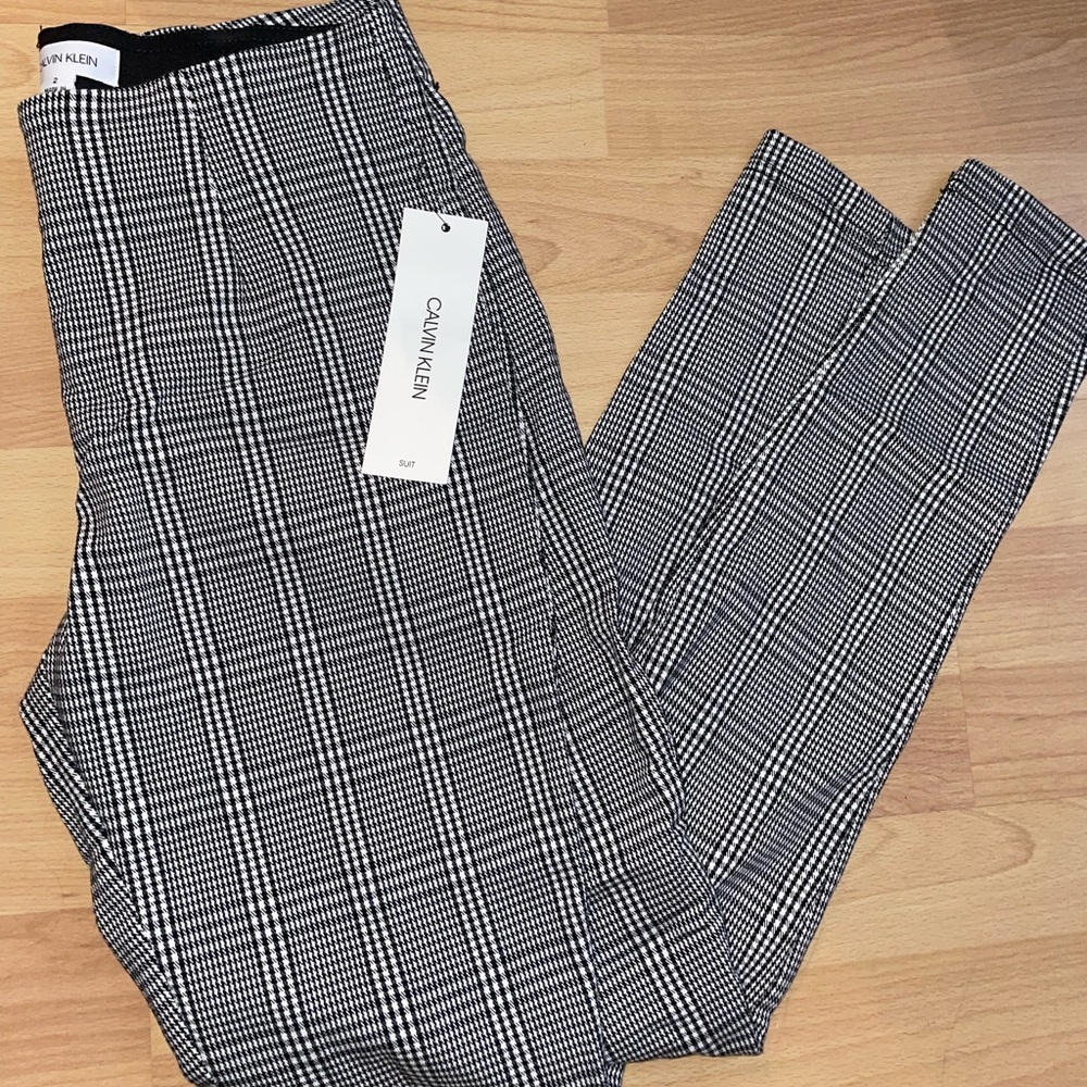 NWT Calvin Klein Suit/Work pants, Black&White, SIZE 2